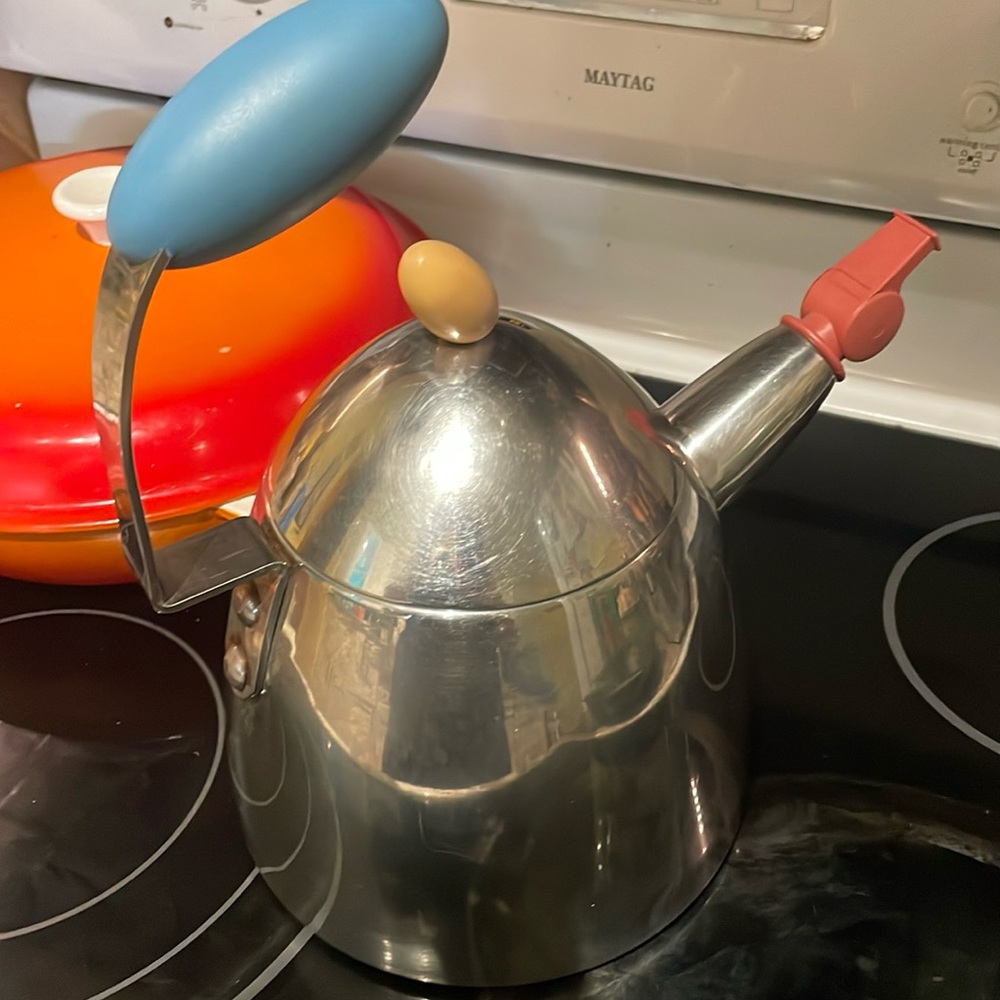 Mid century modern vintage Michael Graves kettle
